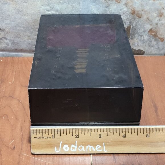 Rolodex Small Desk Business Card File - Picture 8 of 11